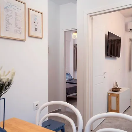 Xenia Apartment